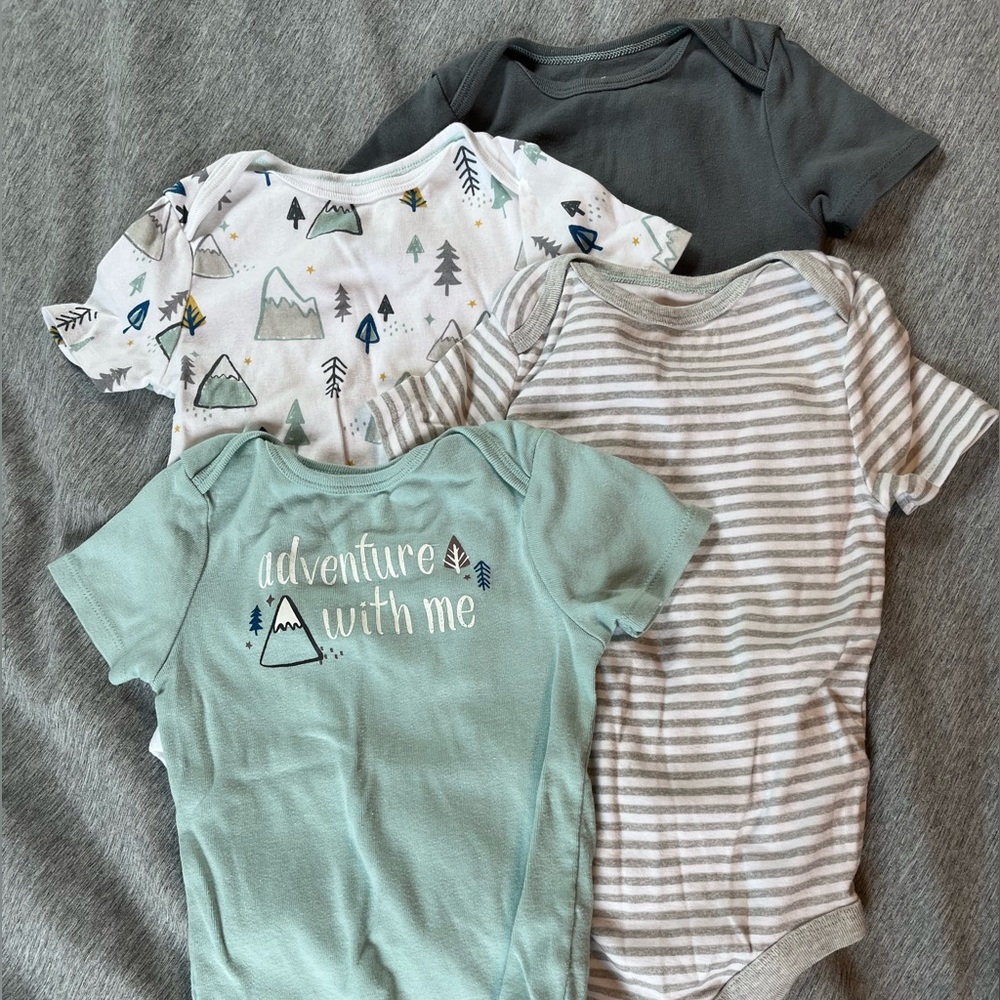 Cloud island short sleeve onesies
